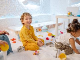 na co zwrócić uwagę wybierając kurs opiekunki dziecięcej w żłobku