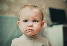 dlaczego nie należy podnosić głosu na dzieci w żłobku