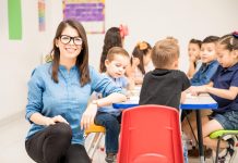 Ile godzin pracuje nauczyciel w przedszkolu