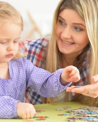 Ile zarabia pomoc nauczyciela w przedszkolu prywatnym? Sprawdź aktualne wynagrodzenia Ile zarabia pomoc nauczyciela w przedszkolu prywatnym Sprawdź aktualne wynagrodzenia