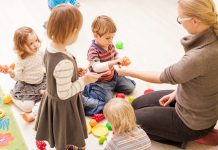 jakie wykształcenie do pracy w żłobku